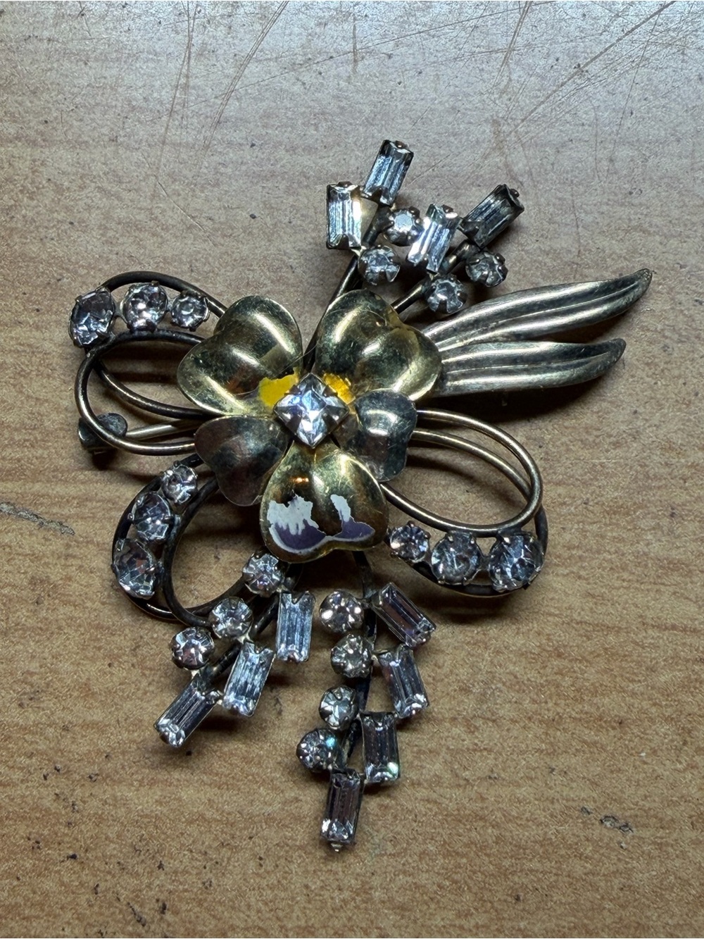 Carl Art Jewelry 12 kt GF Floral Crystal Brooch - Women Jewelry